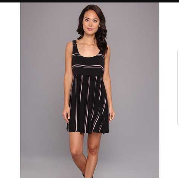 Volcom Dress - Picture 1 of 8